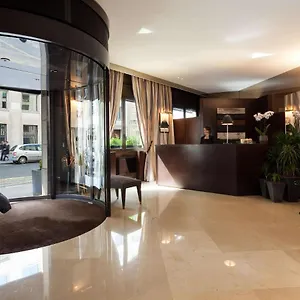 La Du Roy Champs Elysees 4* Paris
