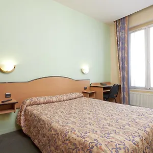  Hotel Ferney Republique Frankreich